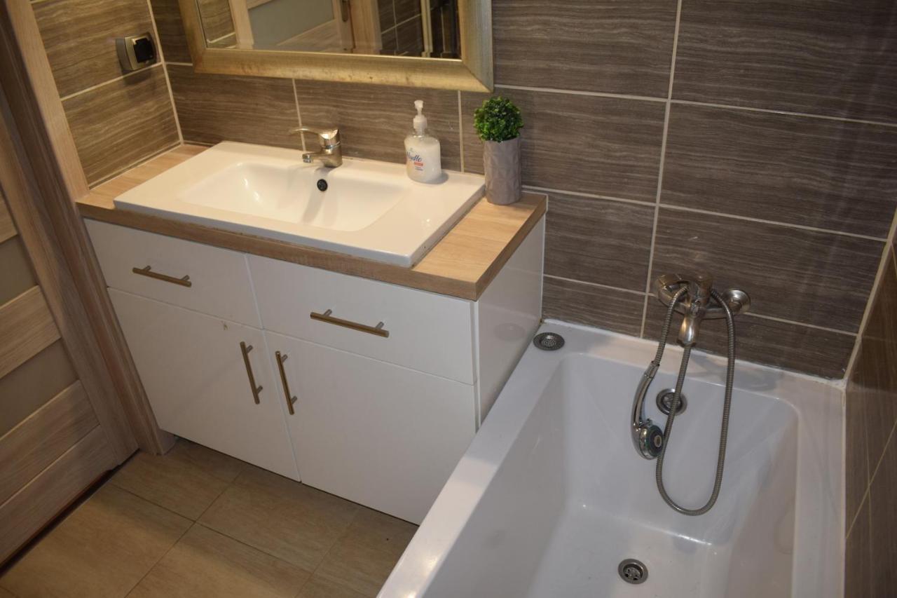 Apartament M-5 - 74M2 Ζεστοκόβα Εξωτερικό φωτογραφία