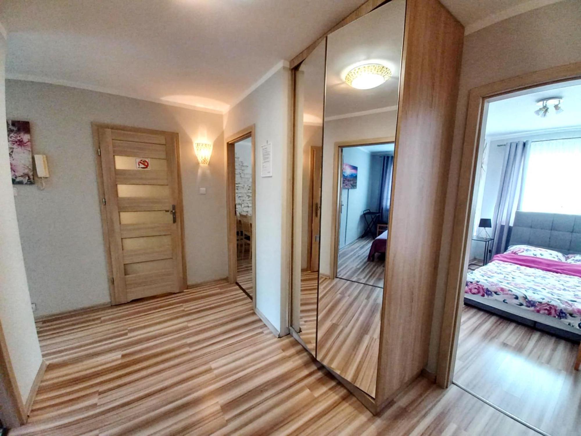 Apartament M-5 - 74M2 Ζεστοκόβα Εξωτερικό φωτογραφία